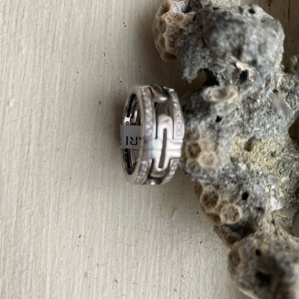 18k Gold Bvlgari Diamond Ring FIRM - Picture 9 of 12